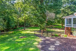 131 Luzelle Dr, Winston-Salem, NC 27103 - Photo 33