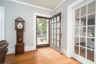 129 Tate St, Greensboro, NC 27403 - Photo 3