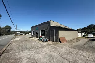 309 Main St, Jonesville, NC 28642 - Photo 3