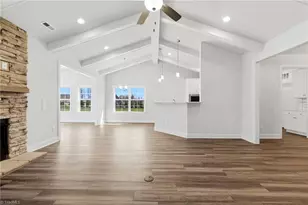 1092 Tulloch Ct, Burlington, NC 27215 - Photo 11