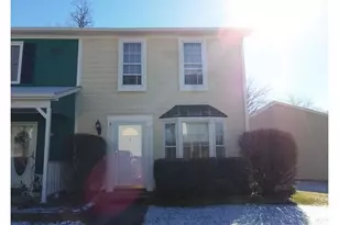 917 Shelby Dr, Greensboro, NC 27409 - Photo 1