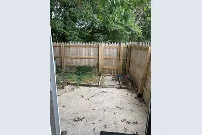 917 Shelby Drive #D, Greensboro, NC 27409 - Photo 19