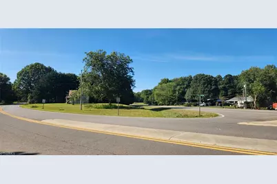 2493 Old Highway 21, State Road, NC 28676 - Photo 5