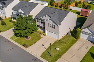 3971 Foliage Dr, Winston-Salem, NC 27101 - Photo 3