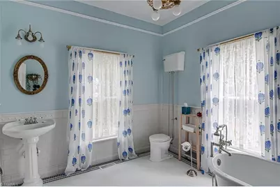 418 W Acadia Avenue, Winston-Salem, NC 27127 - Photo 17