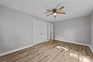 144 Westbridge Rd, Winston-Salem, NC 27107 - Photo 9