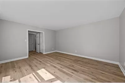 144 Westbridge Road, Winston-Salem, NC 27107 - Photo 5