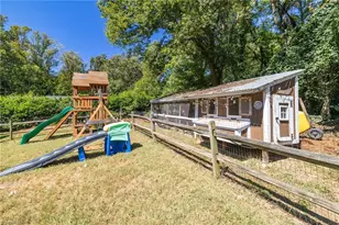 102 Pratt St, Madison, NC 27025 - Photo 29