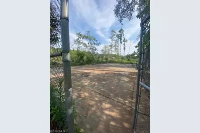 2082 Mountain Valley Church Road, North Wilkesboro, NC 28659 - Photo 21