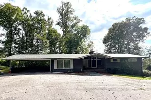 2082 Mountain Valley Church Rd, North Wilkesboro, NC 28659 - Photo 1