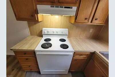 3985 E Nc Highway 268, Pilot Mountain, NC 27041 - Photo 11