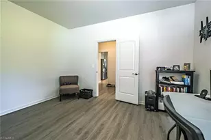 1009 Haynoke Dr, Graham, NC 27253 - Photo 9