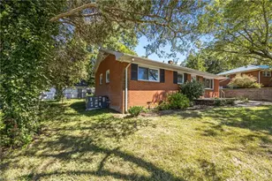 417 Ashburn St, Graham, NC 27253 - Photo 19