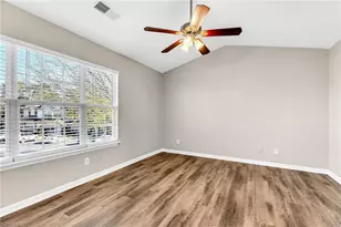 37 Tannenbaum Cir, Greensboro, NC 27410 - Photo 19