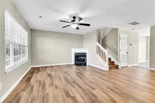 37 Tannenbaum Cir, Greensboro, NC 27410 - Photo 5
