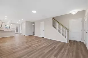 121 Park Ridge Dr, Elkin, NC 28621 - Photo 5