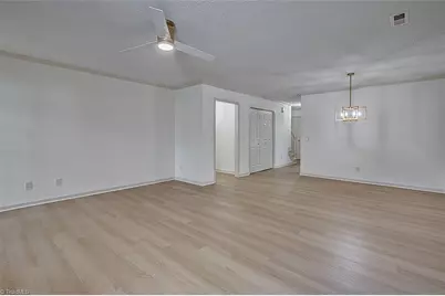 386 Sherwood Oaks Drive, Asheboro, NC 27205 - Photo 11