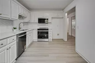 386 Sherwood Oaks Dr, Asheboro, NC 27205 - Photo 19