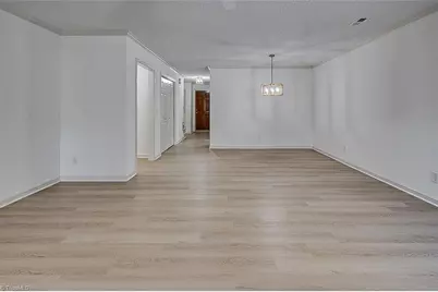 386 Sherwood Oaks Drive, Asheboro, NC 27205 - Photo 9