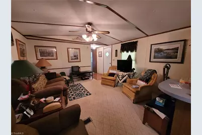 3237 Mountain View Road, Cherry Lane, NC 28627 - Photo 5