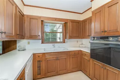 830 Cool Springs Road, Asheboro, NC 27203 - Photo 15