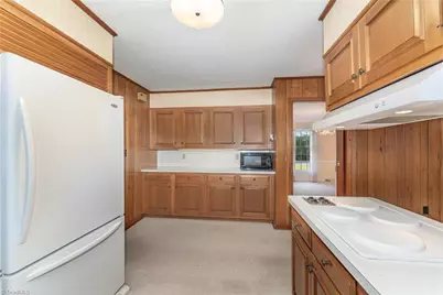 830 Cool Springs Road, Asheboro, NC 27203 - Photo 17