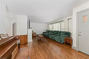 816 Elm St, Eden, NC 27288 - Photo 5