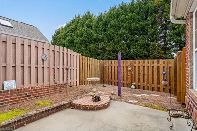 307 Queensbury Drive, Winston-Salem, NC 27127 - Photo 17