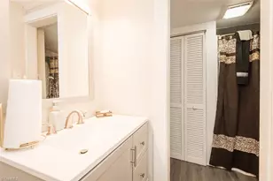 735 Everett St, Burlington, NC 27215 - Photo 9