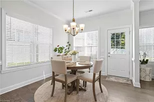 1016 Somerset Dr, Winston-Salem, NC 27103 - Photo 9