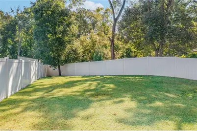 1016 Somerset Drive, Winston-Salem, NC 27103 - Photo 3