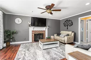 3202 Overlook Ct, Burlington, NC 27215 - Photo 7