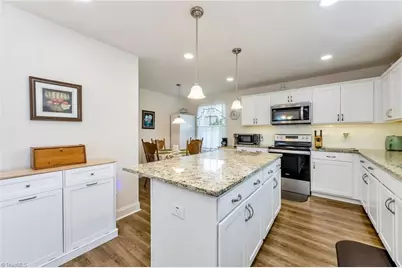 112 Oak Pointe Lane, Wilkesboro, NC 28697 - Photo 19