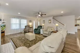 112 Oak Pointe Ln, Wilkesboro, NC 28697 - Photo 9