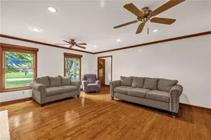 1020 Larkwood Ct, Reidsville, NC 27320 - Photo 5