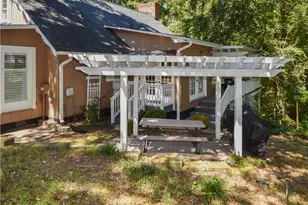 501 Westchester Dr, High Point, NC 27262 - Photo 7