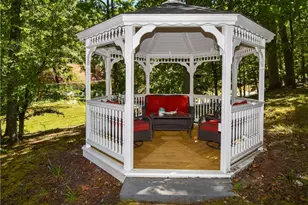 501 Westchester Dr, High Point, NC 27262 - Photo 15