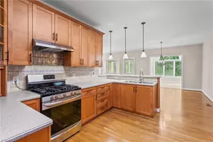 548 Little Creek Dr, Graham, NC 28253 - Photo 17