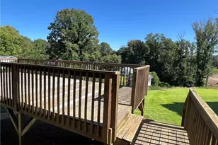 118 Triplett St, Jonesville, NC 28642 - Photo 17