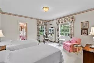 404 Country Club Dr, Greensboro, NC 27408 - Photo 33