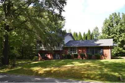 202 W Tidball Avenue, Madison, NC 27025 - Photo 1