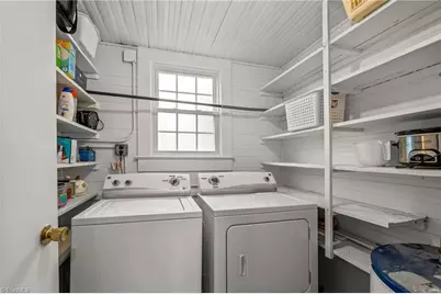 606 Cedar Street, Eden, NC 27288 - Photo 17