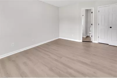 21 Oak Meadow Lane, Thomasville, NC 27360 - Photo 15