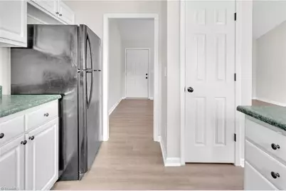 21 Oak Meadow Lane, Thomasville, NC 27360 - Photo 13