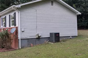 1113 Willow St, Eden, NC 27288 - Photo 3