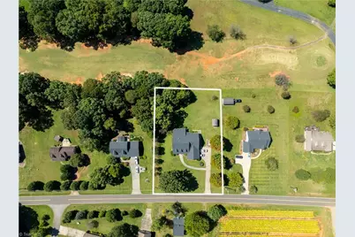 2553 Country Club Road, Yadkinville, NC 27055 - Photo 13