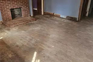 491 Pleasant Hill Dr, Elkin, NC 28621 - Photo 3