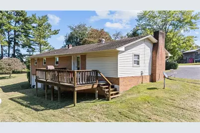 5591 Nc Highway 8, Lawsonville, NC 27022 - Photo 9