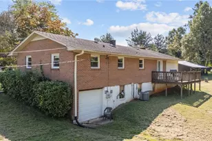 5591 Nc Hwy 8, Lawsonville, NC 27022 - Photo 29