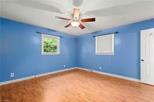 108 Hinshaw Ave, Yadkinville, NC 27055 - Photo 17